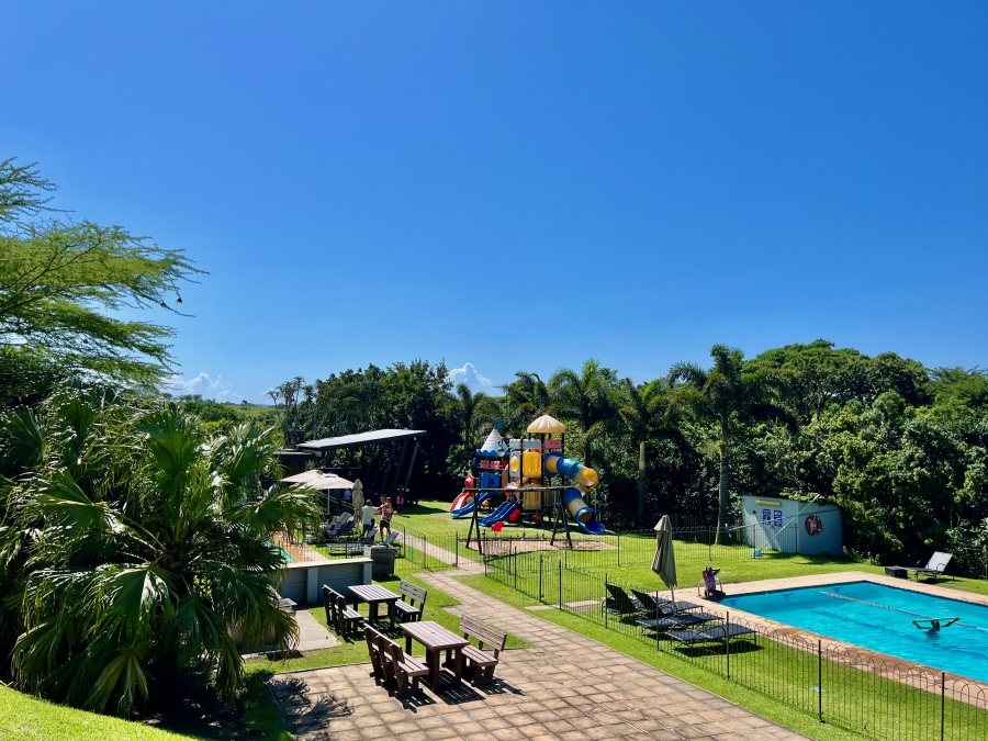 To Let 2 Bedroom Property for Rent in Palm Lakes Estate KwaZulu-Natal