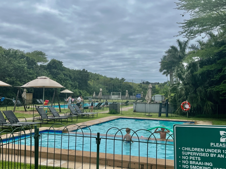 To Let 2 Bedroom Property for Rent in Palm Lakes Estate KwaZulu-Natal