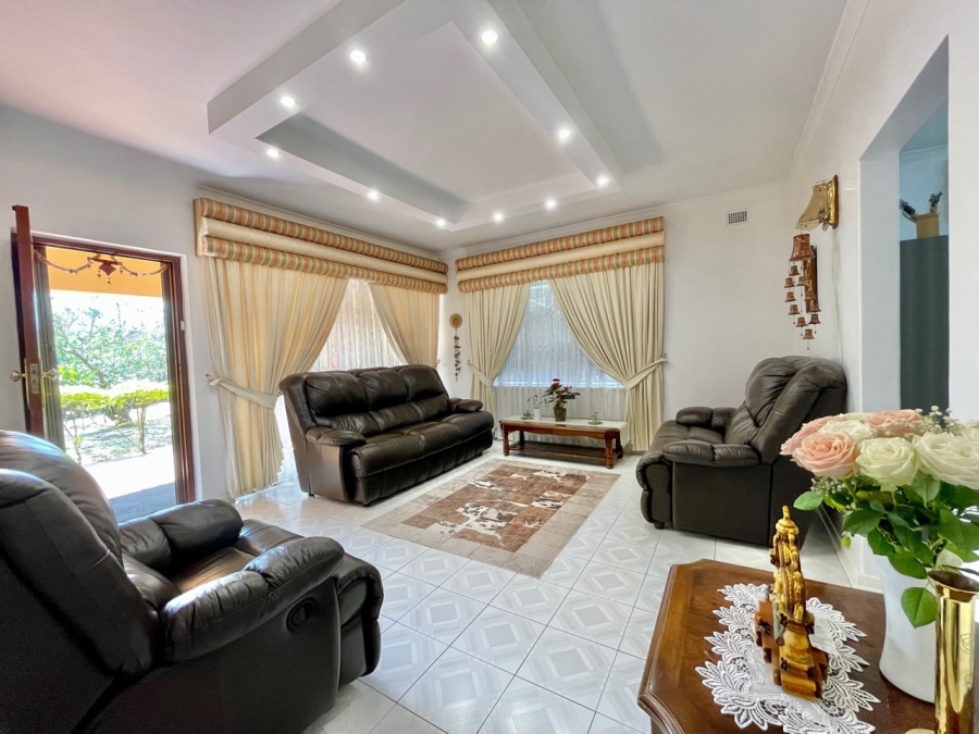 4 Bedroom Property for Sale in Fairbreeze KwaZulu-Natal