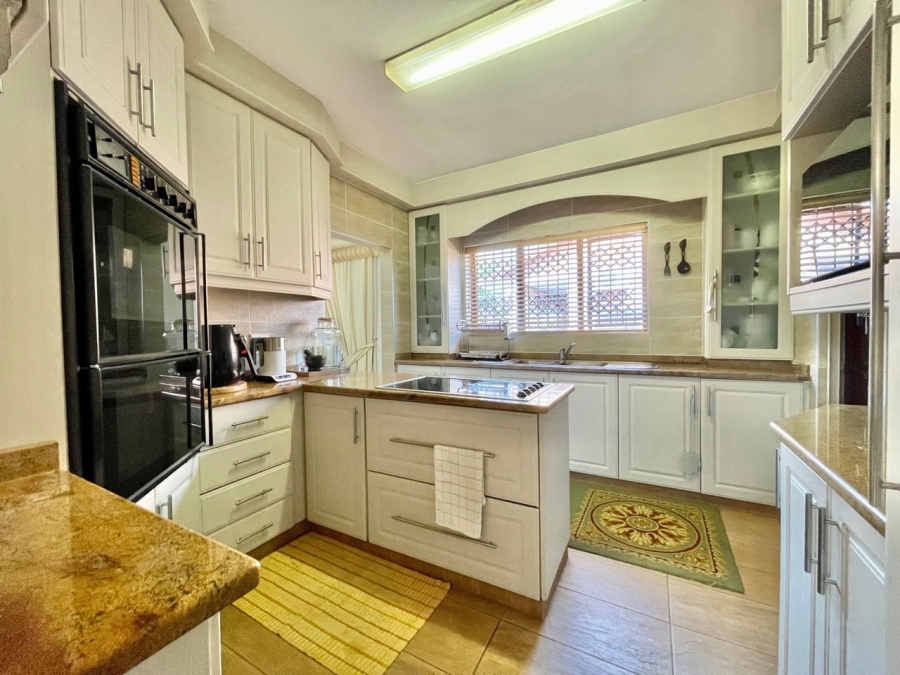 4 Bedroom Property for Sale in Fairbreeze KwaZulu-Natal