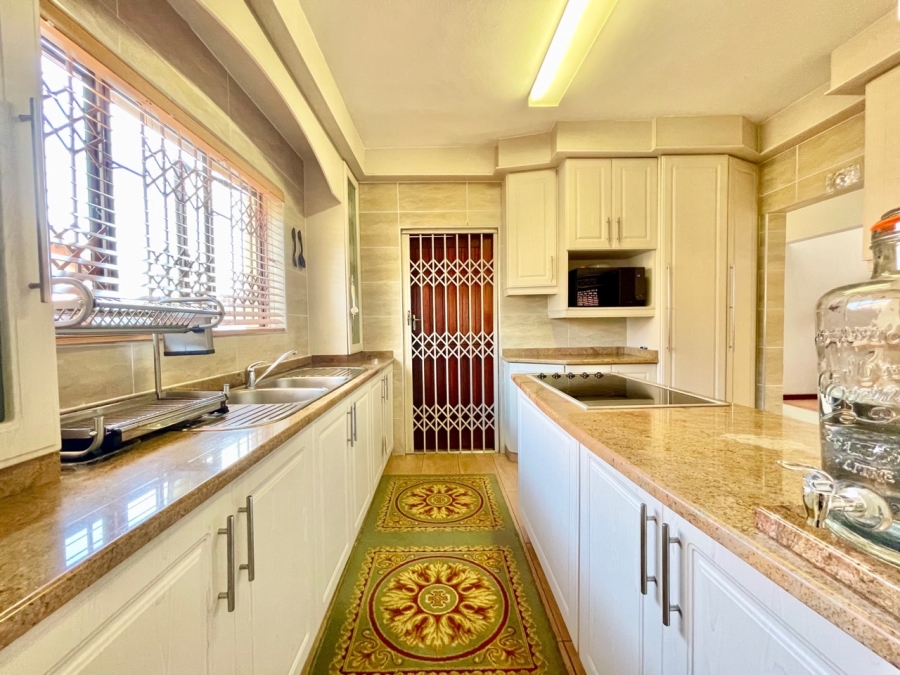 4 Bedroom Property for Sale in Fairbreeze KwaZulu-Natal