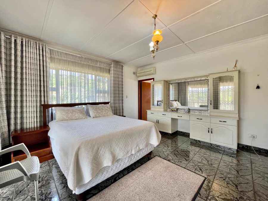 4 Bedroom Property for Sale in Fairbreeze KwaZulu-Natal