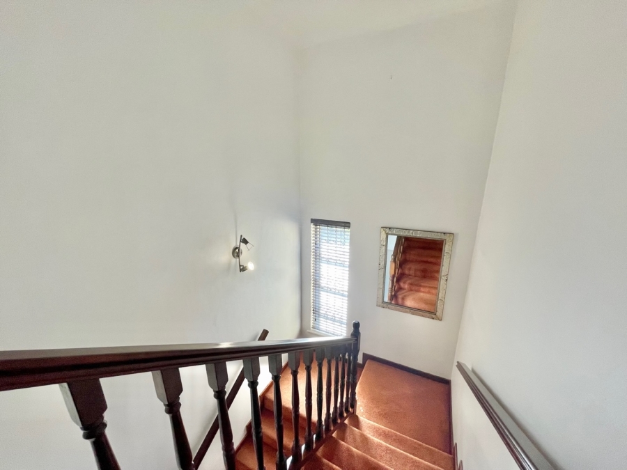 4 Bedroom Property for Sale in Fairbreeze KwaZulu-Natal