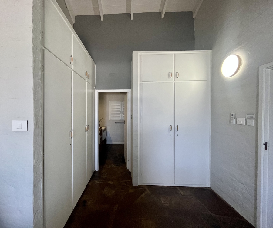 To Let 4 Bedroom Property for Rent in Sheffield Beach KwaZulu-Natal