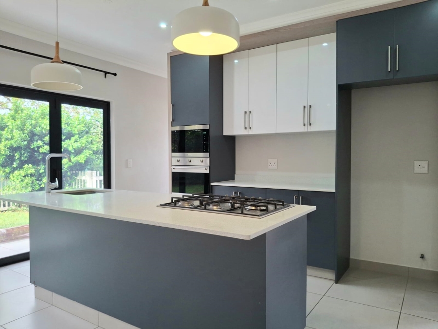 To Let 3 Bedroom Property for Rent in Salt Rock KwaZulu-Natal