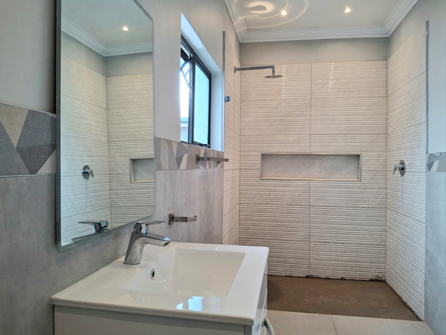 To Let 3 Bedroom Property for Rent in Salt Rock KwaZulu-Natal