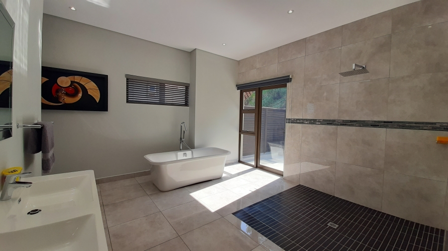 4 Bedroom Property for Sale in Seaward Estate KwaZulu-Natal