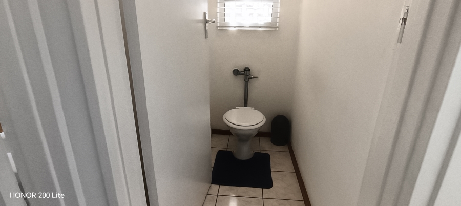 To Let 2 Bedroom Property for Rent in Manaba Beach KwaZulu-Natal