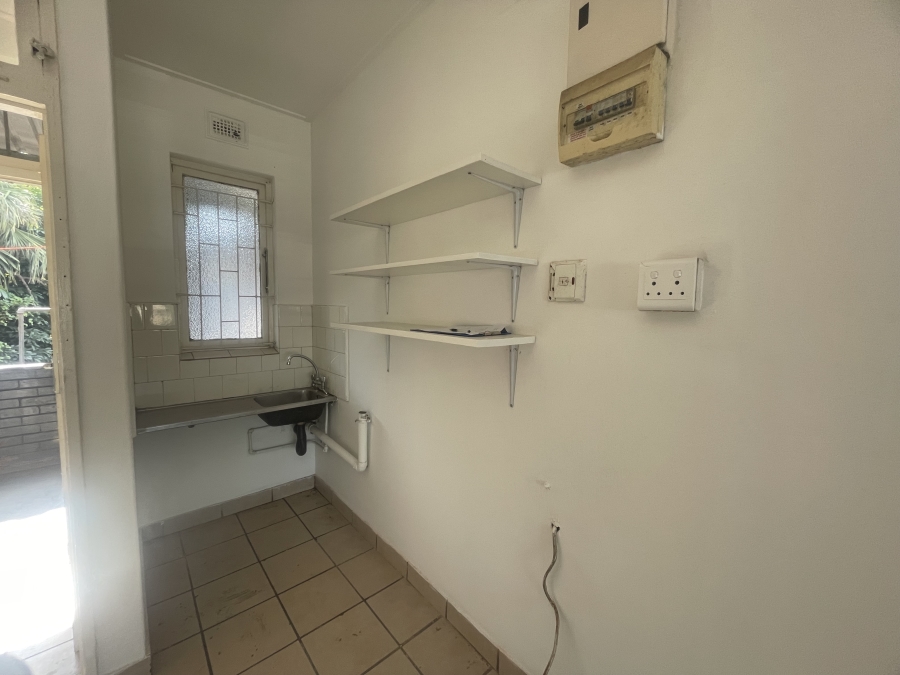 To Let 1 Bedroom Property for Rent in Sea View KwaZulu-Natal