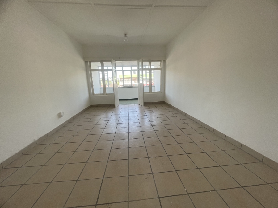 To Let 1 Bedroom Property for Rent in Sea View KwaZulu-Natal