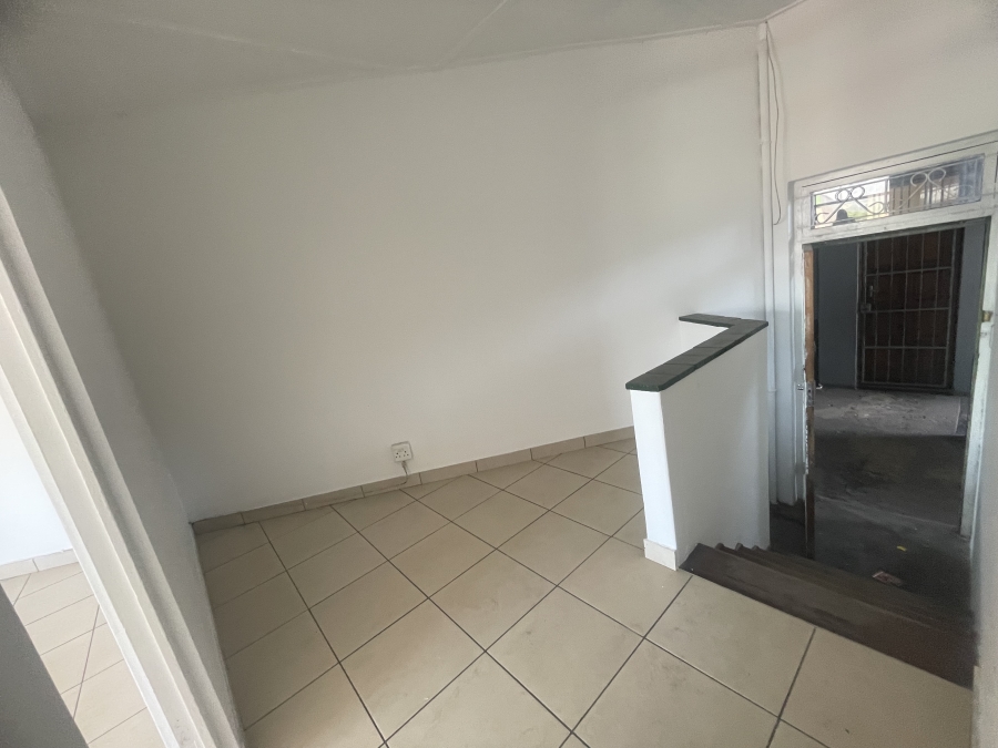 To Let 1 Bedroom Property for Rent in Sea View KwaZulu-Natal