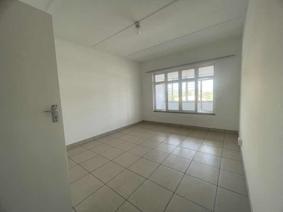 To Let 1 Bedroom Property for Rent in Sea View KwaZulu-Natal