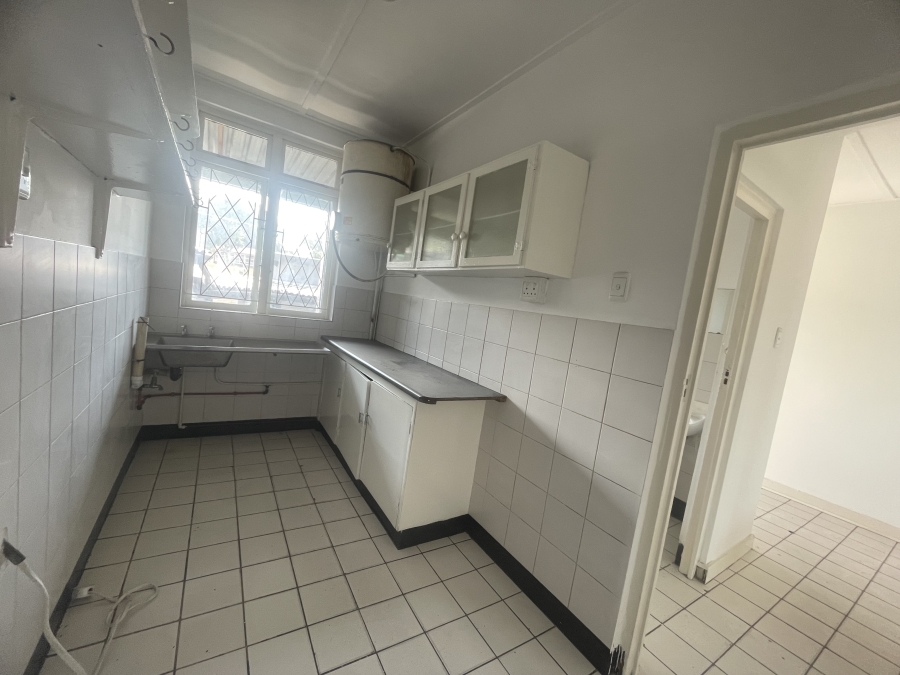 To Let 1 Bedroom Property for Rent in Sea View KwaZulu-Natal