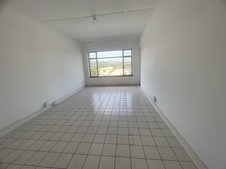 To Let 1 Bedroom Property for Rent in Sea View KwaZulu-Natal