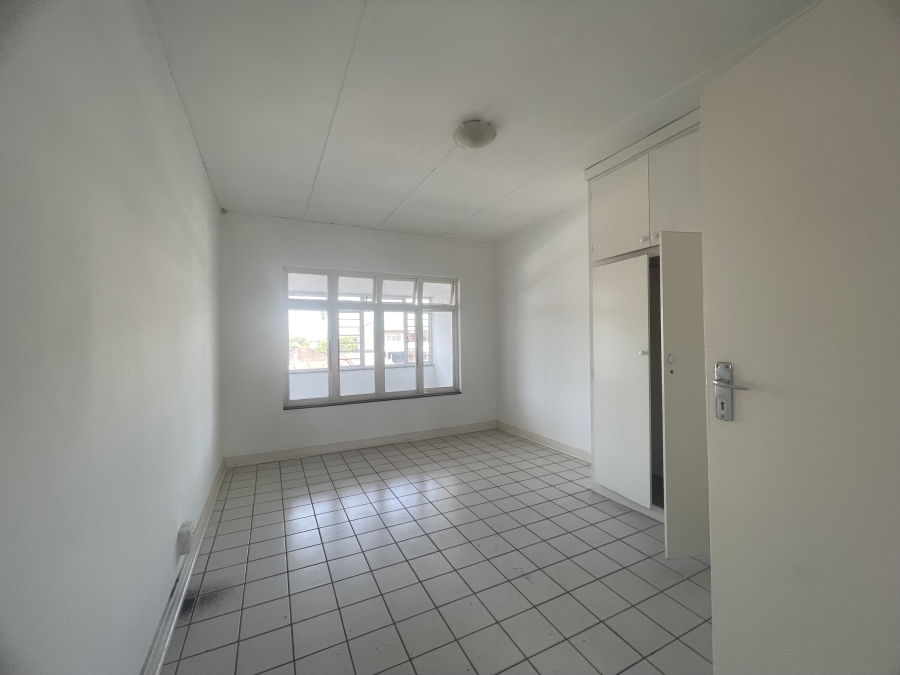 To Let 1 Bedroom Property for Rent in Sea View KwaZulu-Natal