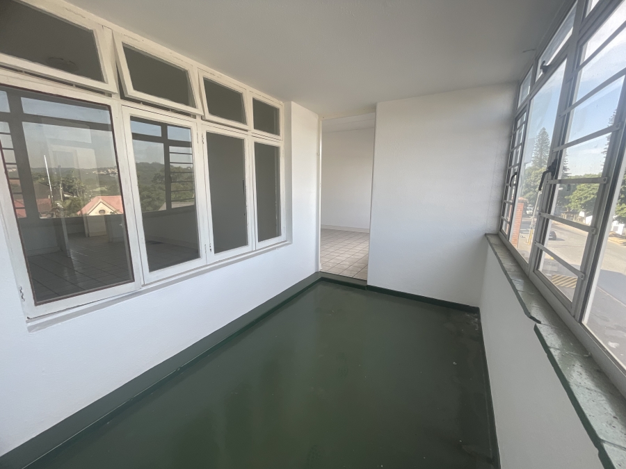 To Let 1 Bedroom Property for Rent in Sea View KwaZulu-Natal