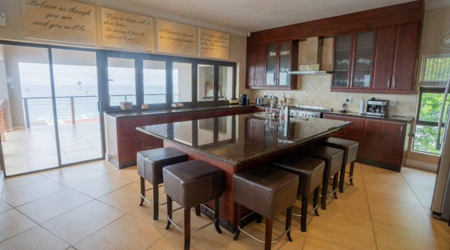 9 Bedroom Property for Sale in Southbroom KwaZulu-Natal