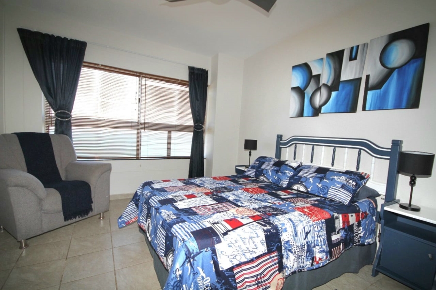 2 Bedroom Property for Sale in Amanzimtoti KwaZulu-Natal