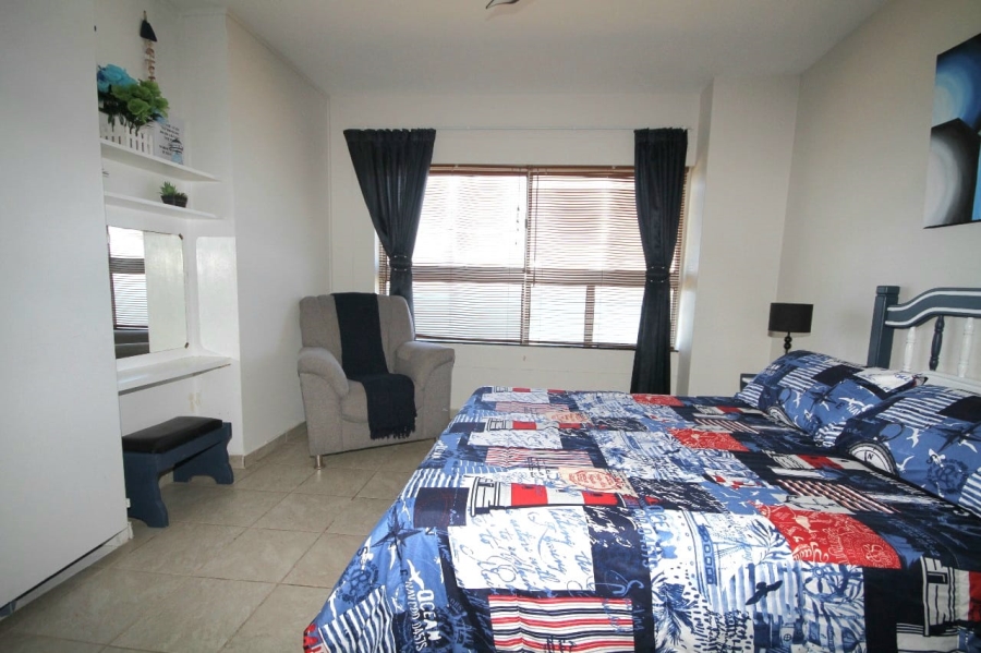 2 Bedroom Property for Sale in Amanzimtoti KwaZulu-Natal