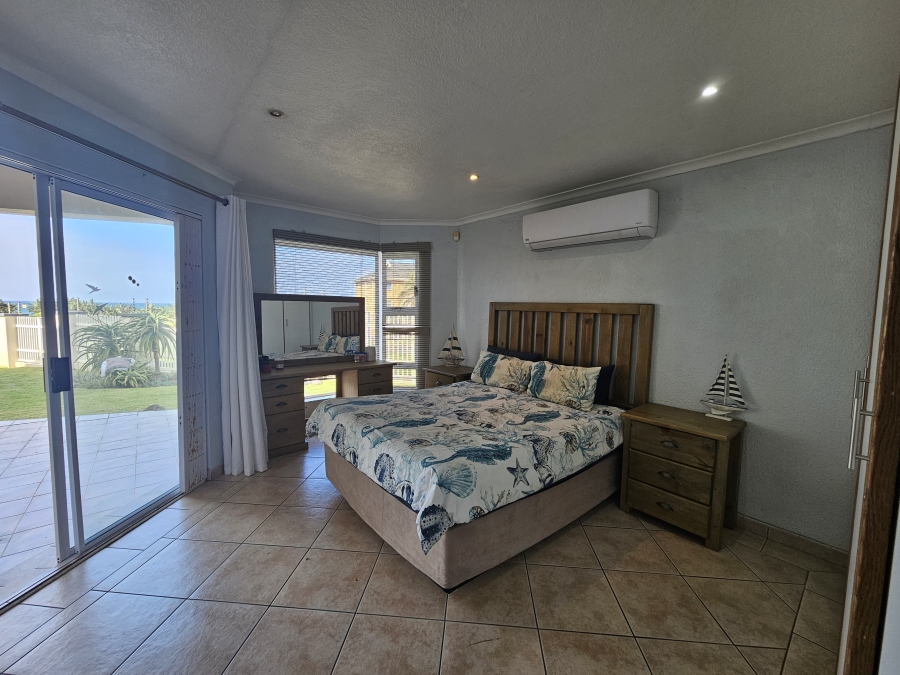 4 Bedroom Property for Sale in Beacon Rocks KwaZulu-Natal