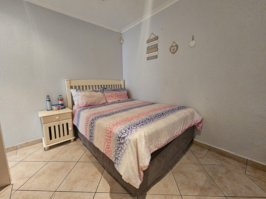 4 Bedroom Property for Sale in Beacon Rocks KwaZulu-Natal
