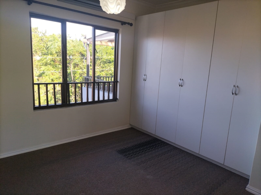 To Let 3 Bedroom Property for Rent in Sheffield Beach KwaZulu-Natal