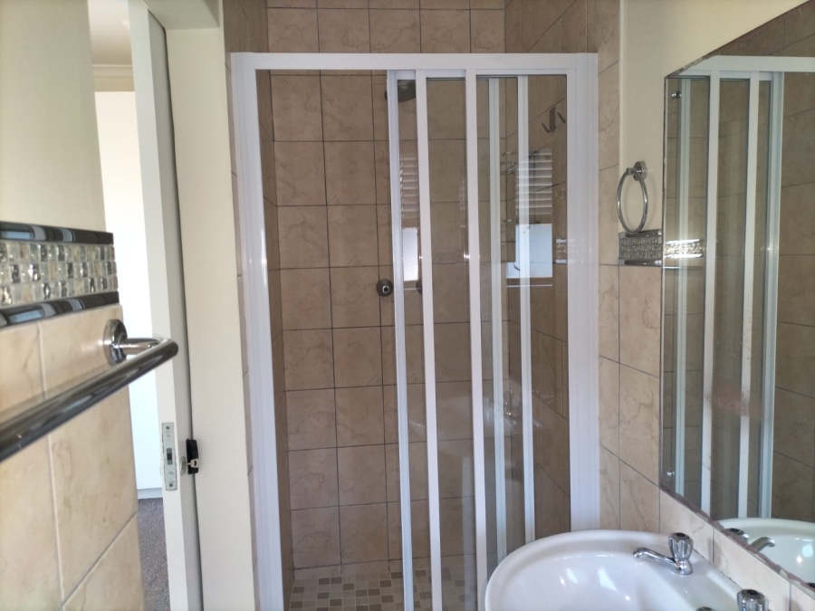 To Let 3 Bedroom Property for Rent in Sheffield Beach KwaZulu-Natal