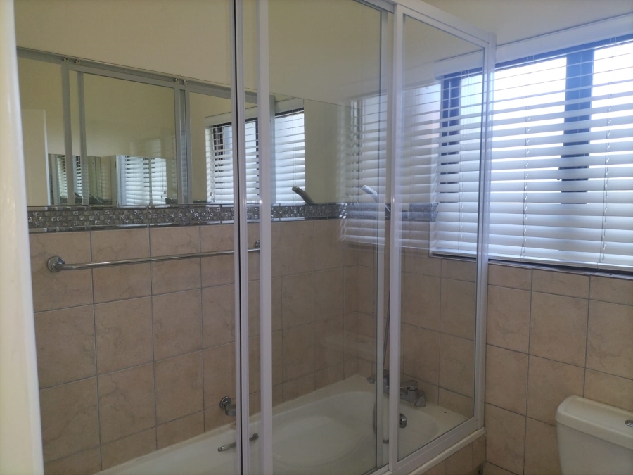 To Let 3 Bedroom Property for Rent in Sheffield Beach KwaZulu-Natal
