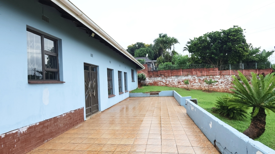 5 Bedroom Property for Sale in Panorama KwaZulu-Natal