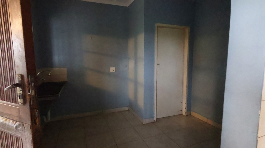 5 Bedroom Property for Sale in Panorama KwaZulu-Natal