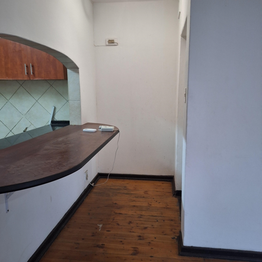 To Let 2 Bedroom Property for Rent in Essenwood KwaZulu-Natal