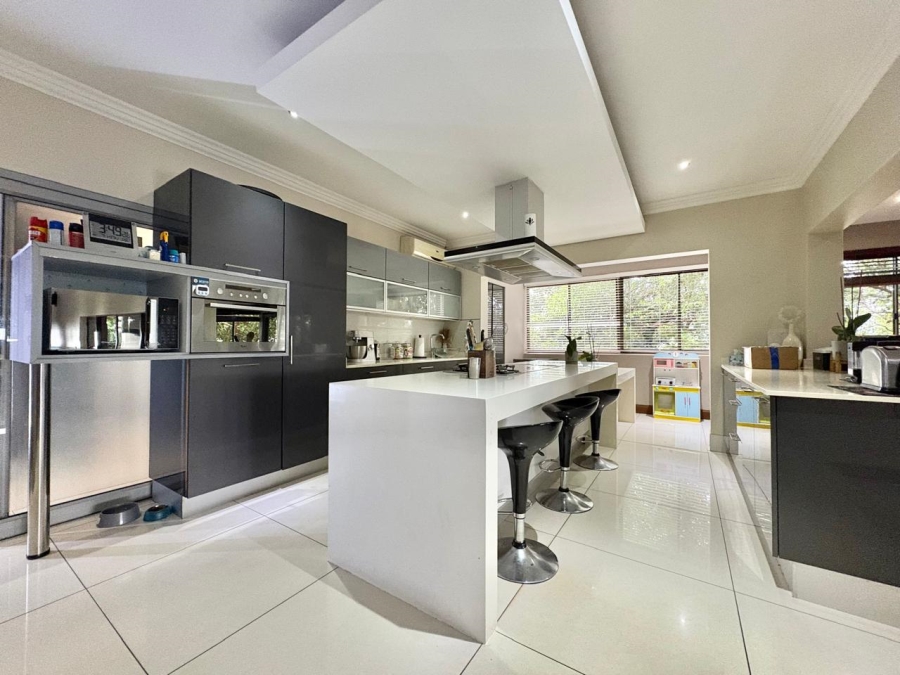 To Let 4 Bedroom Property for Rent in Ballito Central KwaZulu-Natal