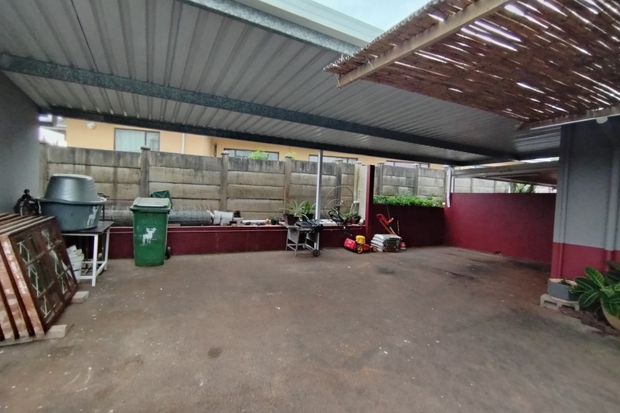 3 Bedroom Property for Sale in Noordsig KwaZulu-Natal