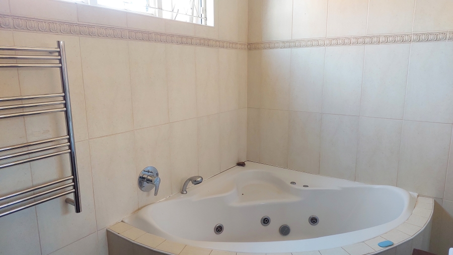 To Let 3 Bedroom Property for Rent in Glenwood KwaZulu-Natal