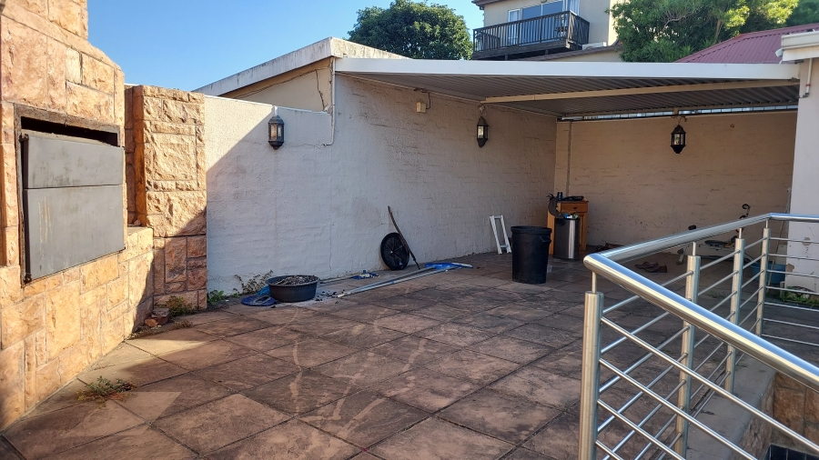 To Let 3 Bedroom Property for Rent in Glenwood KwaZulu-Natal