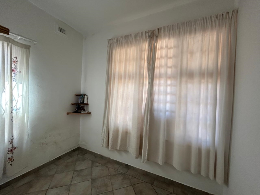 2 Bedroom Property for Sale in Margate KwaZulu-Natal