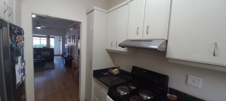 2 Bedroom Property for Sale in Glenwood KwaZulu-Natal