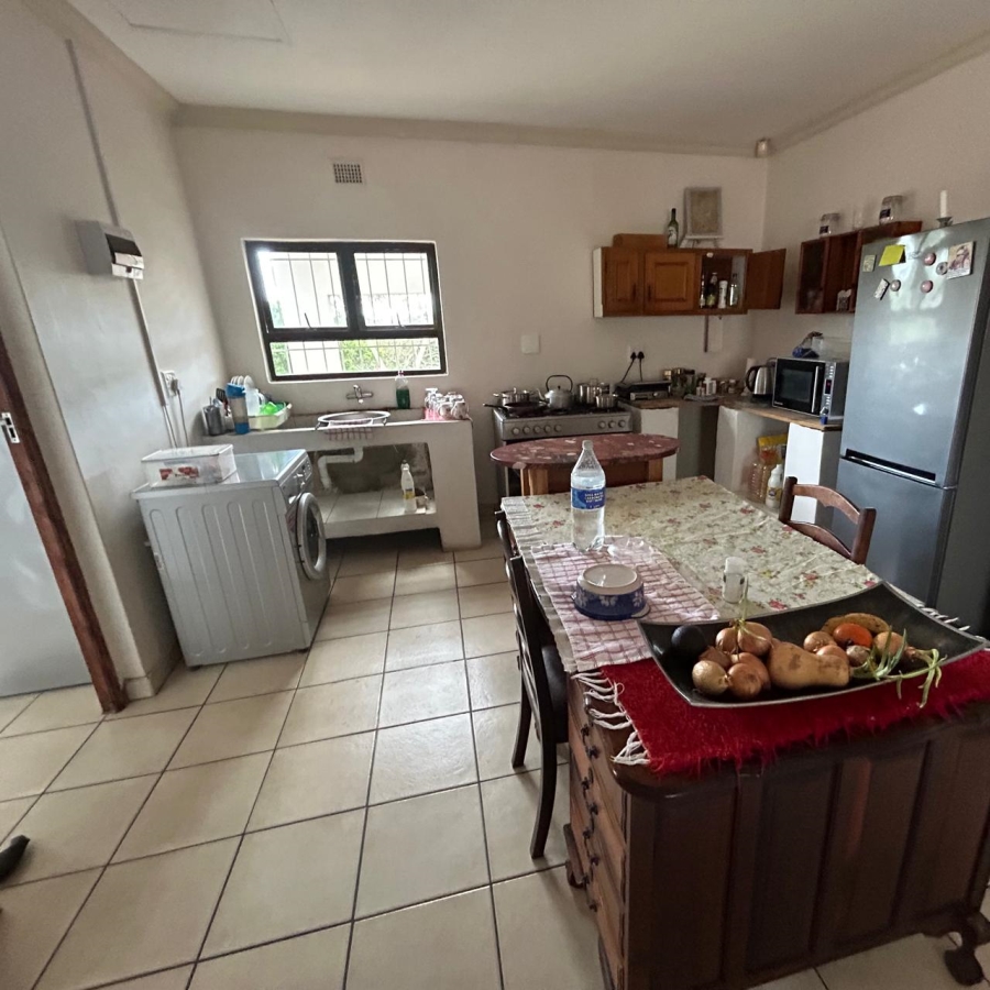 To Let 3 Bedroom Property for Rent in Margate KwaZulu-Natal