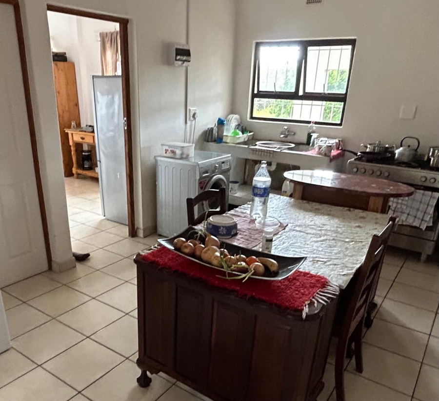 To Let 3 Bedroom Property for Rent in Margate KwaZulu-Natal