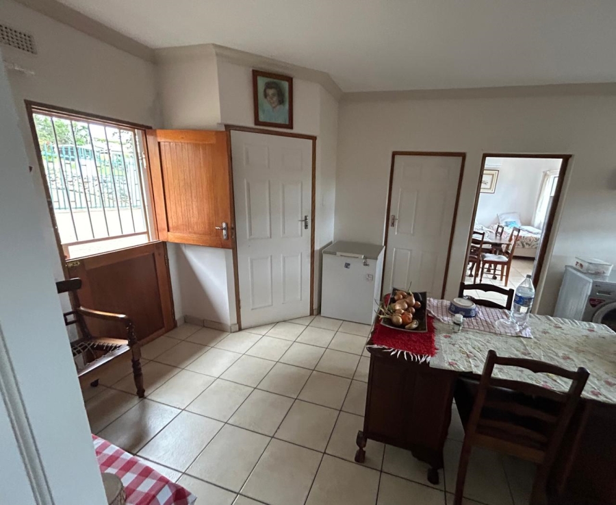 To Let 3 Bedroom Property for Rent in Margate KwaZulu-Natal