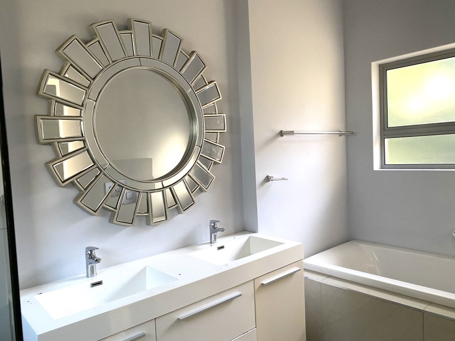 3 Bedroom Property for Sale in Palm Lakes Estate KwaZulu-Natal