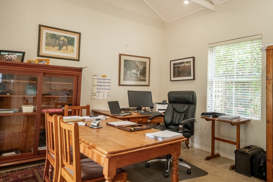 4 Bedroom Property for Sale in Kloof KwaZulu-Natal