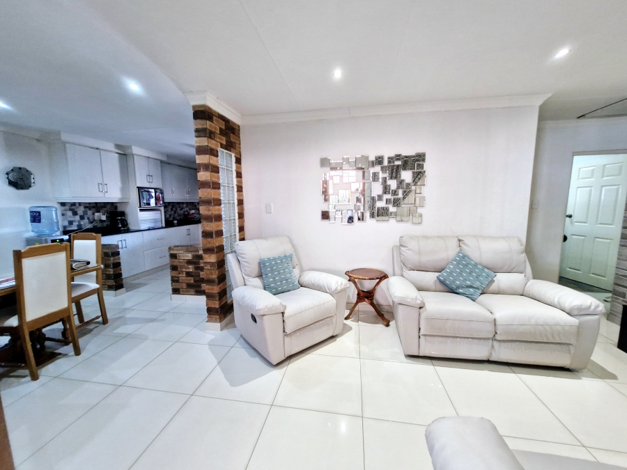 5 Bedroom Property for Sale in Rockford KwaZulu-Natal