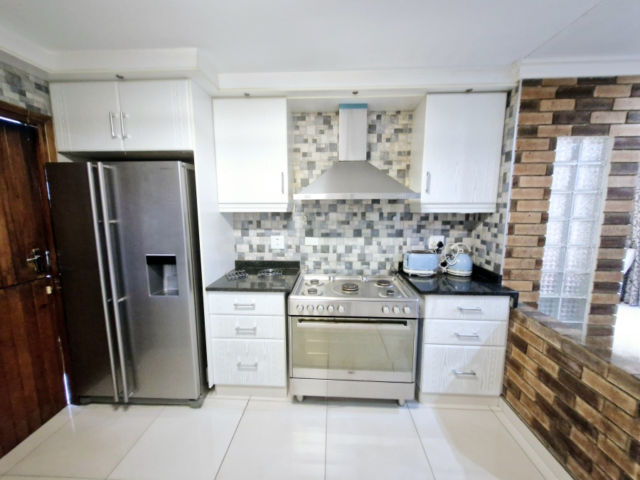 5 Bedroom Property for Sale in Rockford KwaZulu-Natal