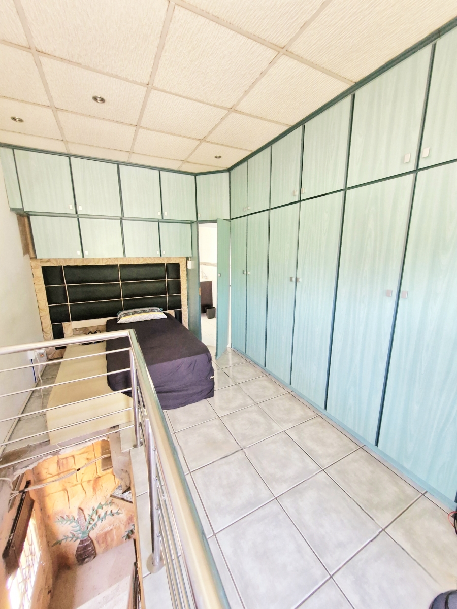 5 Bedroom Property for Sale in Rockford KwaZulu-Natal