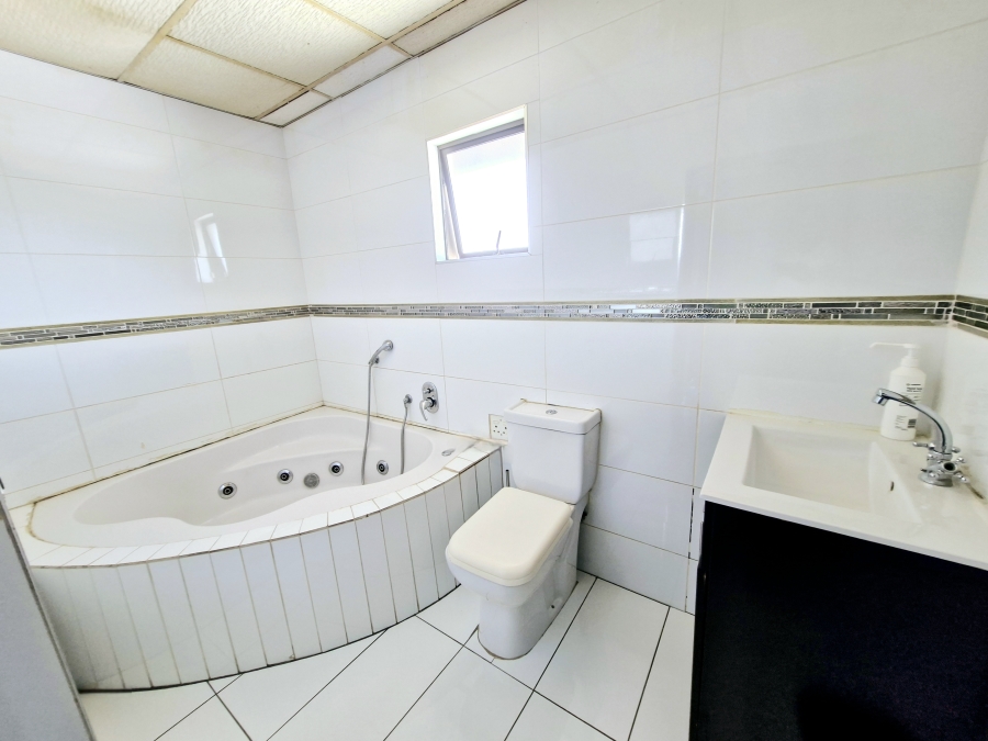 5 Bedroom Property for Sale in Rockford KwaZulu-Natal