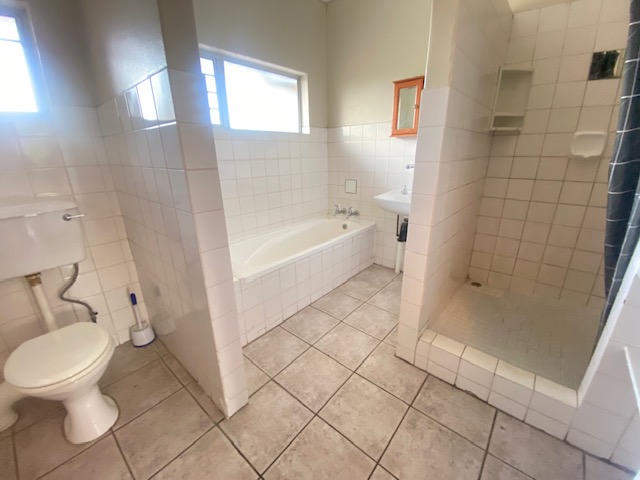 3 Bedroom Property for Sale in Meer En See KwaZulu-Natal