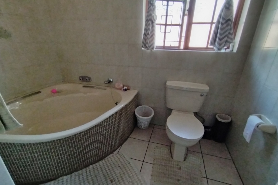 3 Bedroom Property for Sale in Panorama KwaZulu-Natal