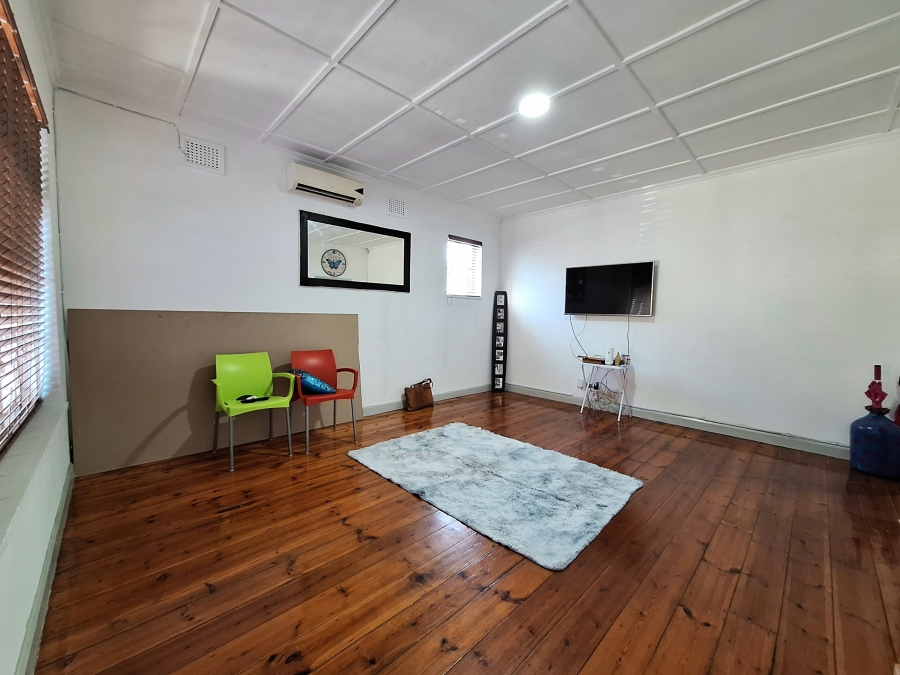 2 Bedroom Property for Sale in Glenwood KwaZulu-Natal