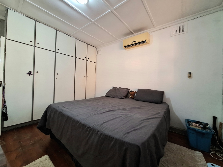 2 Bedroom Property for Sale in Glenwood KwaZulu-Natal